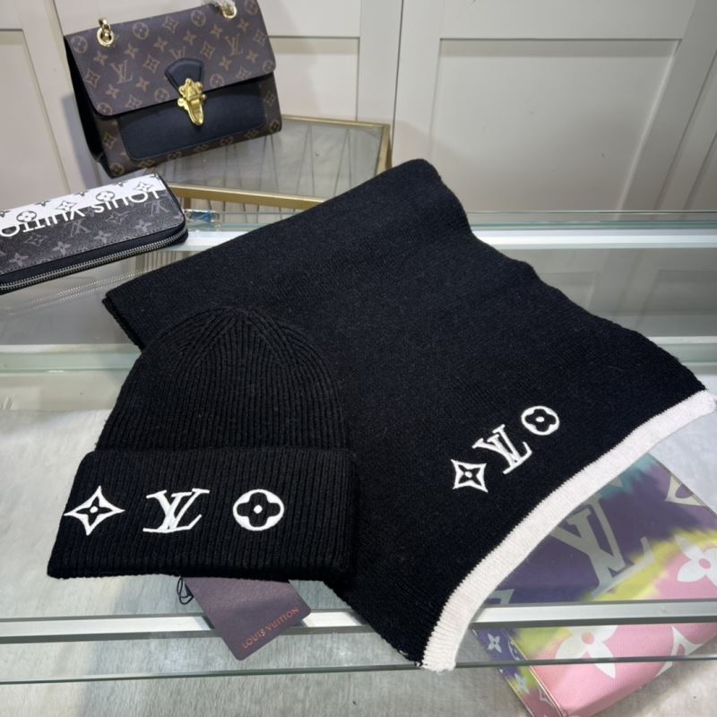 Louis Vuitton Caps Scarfs